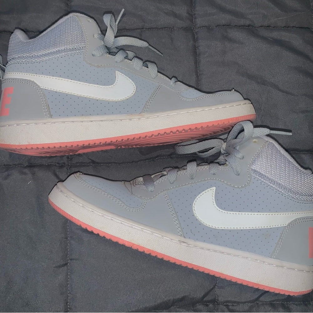 Nike high top court borough